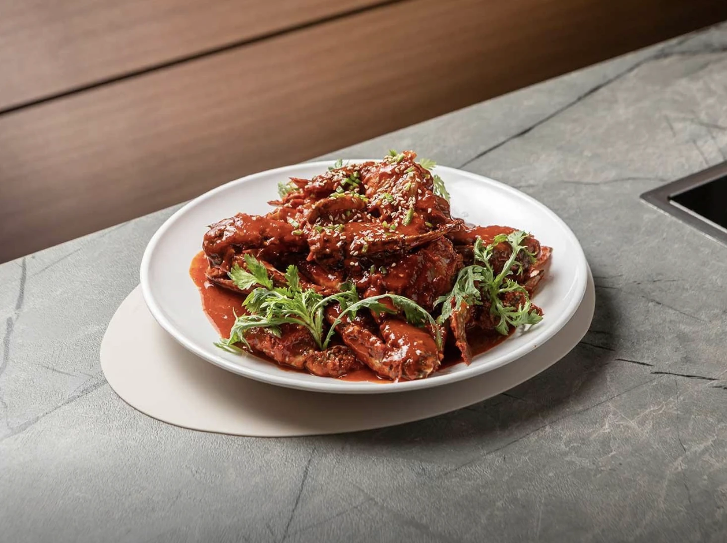 Spicy marinated crab at Sinsa Kkotgedang
