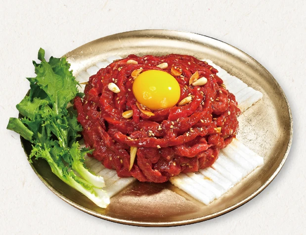 Beef tartare at Wangbijib Myeongdong Central